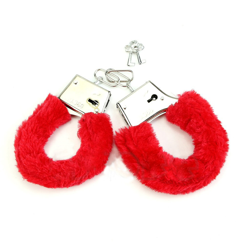 Наручники металлические Pipedream Furry Cuffs с мехом, черные PD3804-23/380423 - PipeDream - Наручники - Купить